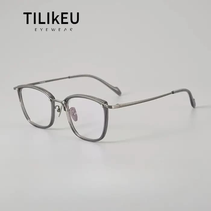 Monture de lunettes en titane ultralégère fabriquée à la main au Japon