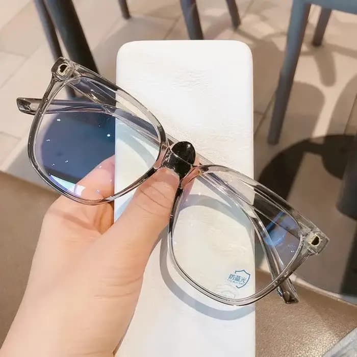 Lunettes de myopie à grande monture pour femmes