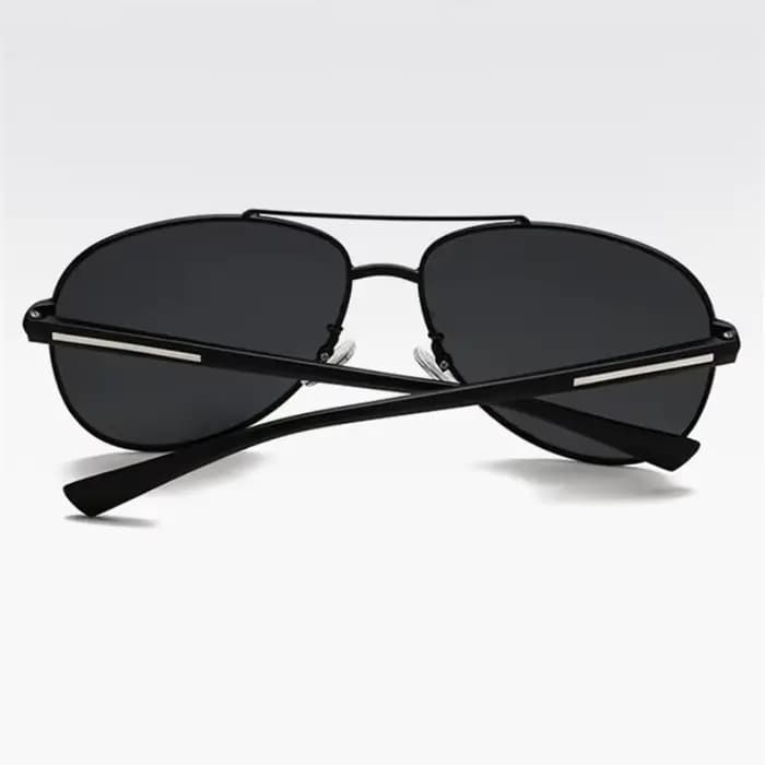 Lunettes de soleil pour pilotes myopes avec correction
